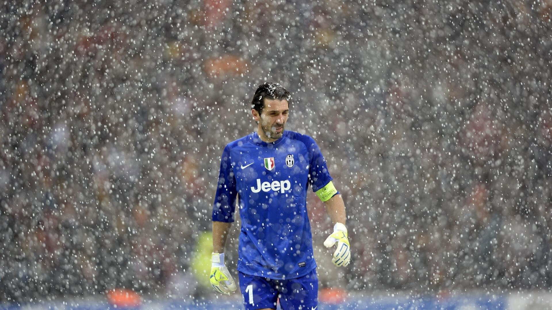 中国米兰体育-《堡垒之夜》“未来光影”系列赛，创意无限，燃爆全场！